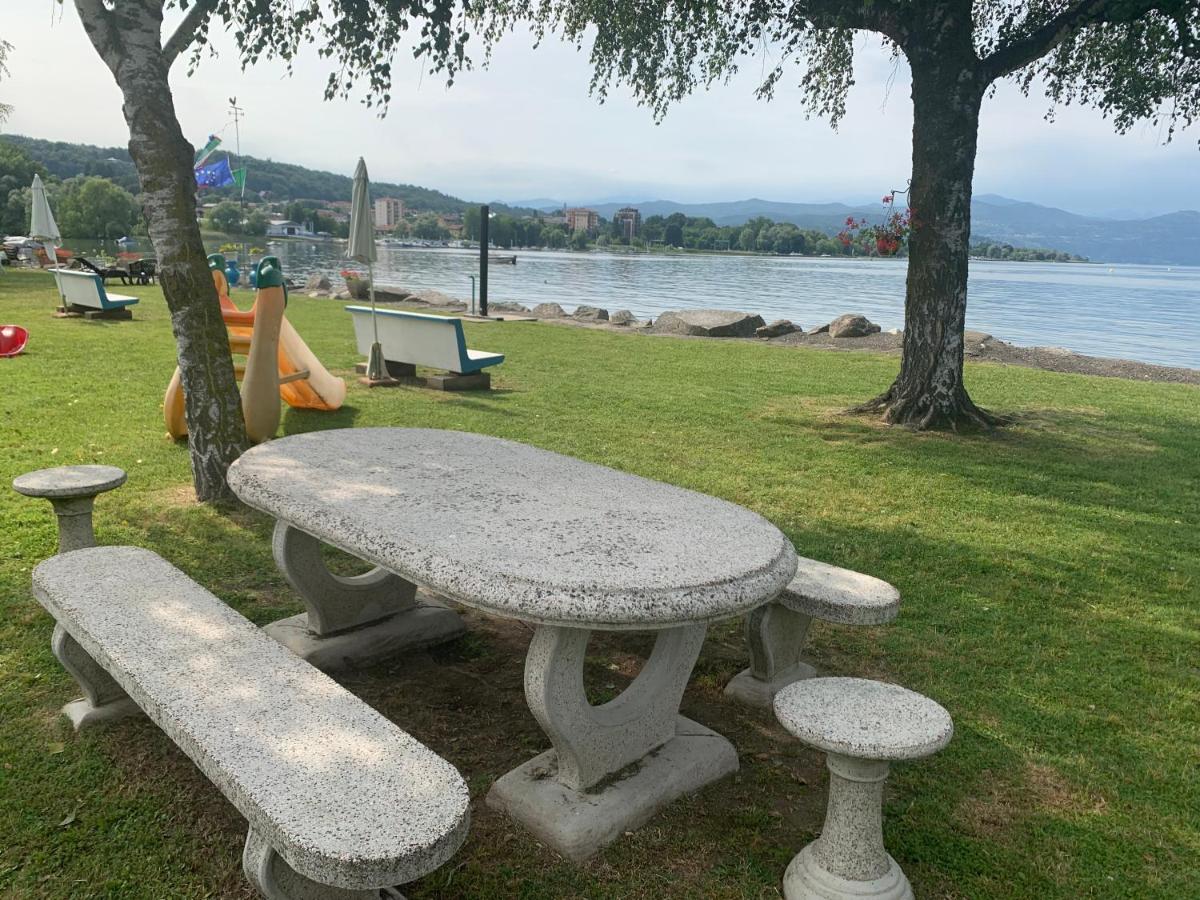 Casa In Riva Al Lago Diletta Spiti Castelletto sopra Ticino Eksteriør bilde